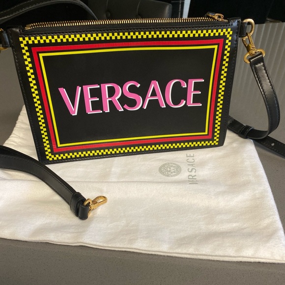 VERSACE 90s vintage logo pouch - Picture 5 of 7